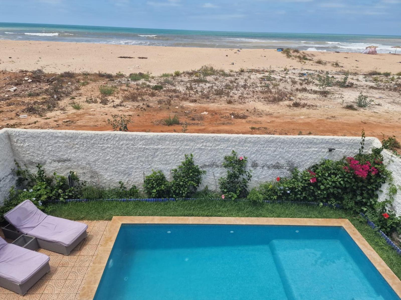 La Petite Villa Avec Piscine Pieds Dans L'Eau Sidi Rahal  Kültér fotó